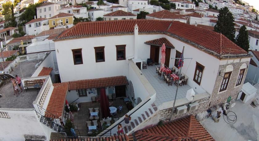 Achilleas Pension Hydra  Esterno foto