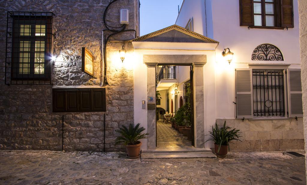Achilleas Pension Hydra  Esterno foto